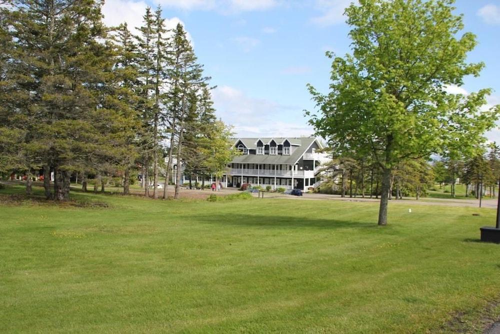 Inverary Resort Baddeck Inlet Eksteriør billede